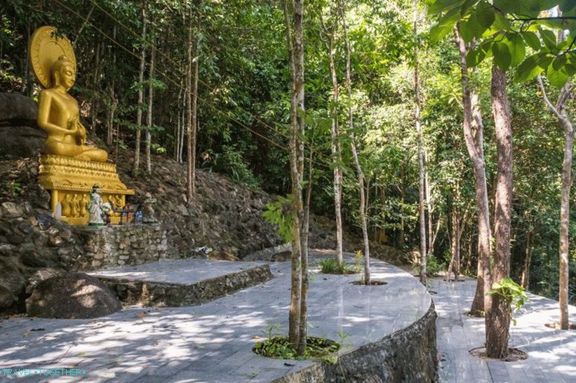 Wat Paa Sang Tham na Phanganu - novi budistički hram