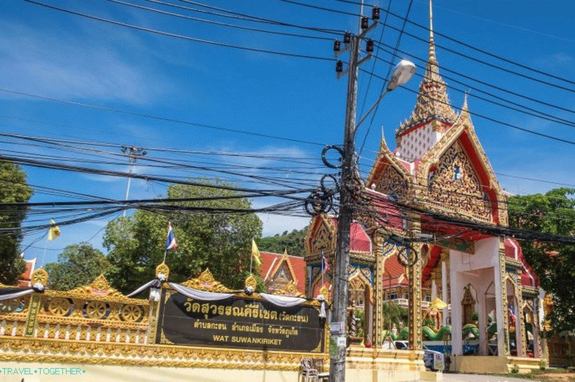 Wat Suwankiriket u Phuketu - hram Karon i noćna tržnica