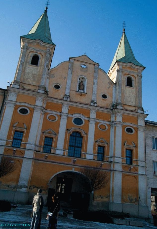 Crkva svetih apostola Petra i Pavla