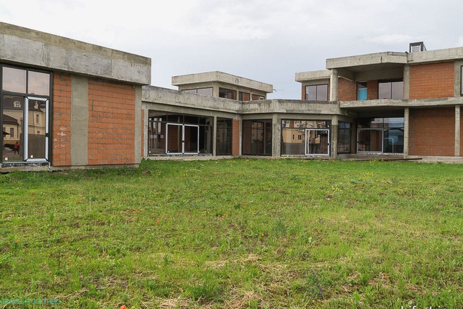 Možete kupiti zemljište i započeti svoj projekt - kuću za malu obitelj