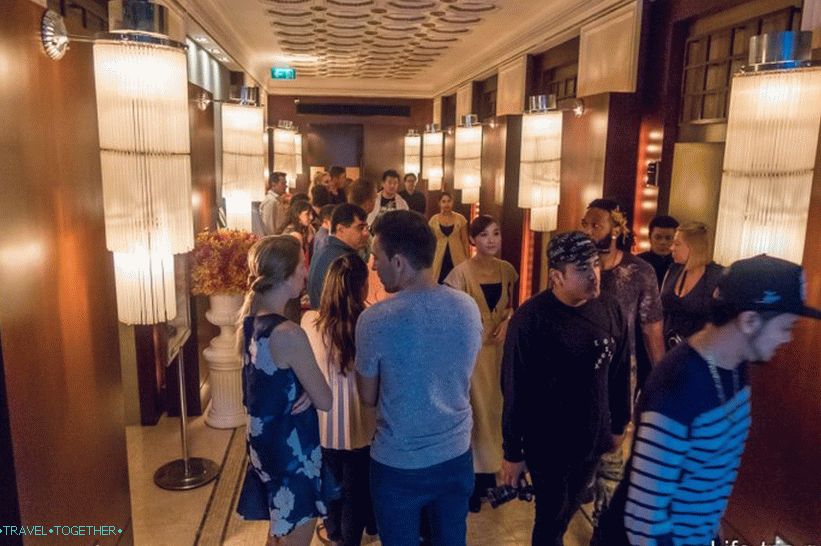 Red na dizalu u Lebui za spuštanje